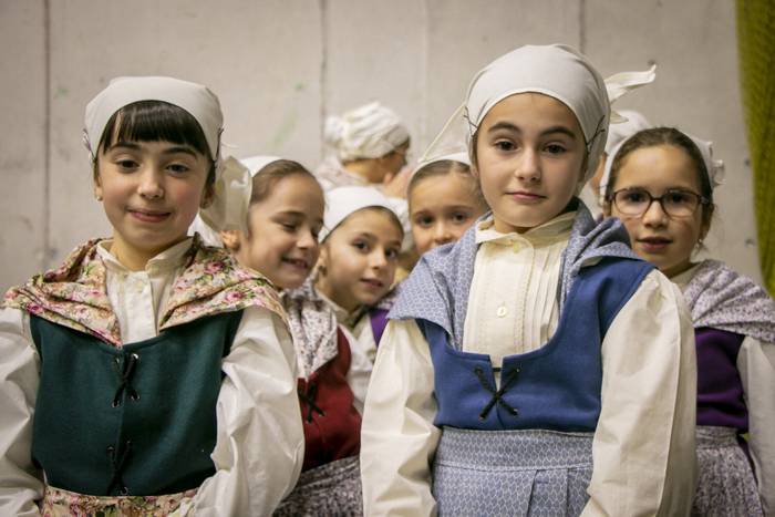 Ubixeta dantza taldeak dantz 6 1766416320828