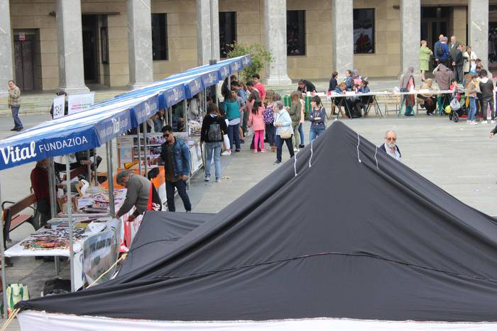 Gobernuz kanpoko erakundeen  16 1509108094690