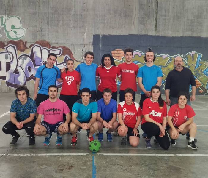 100 lagunek baino gehiagok p 9 1523374307761