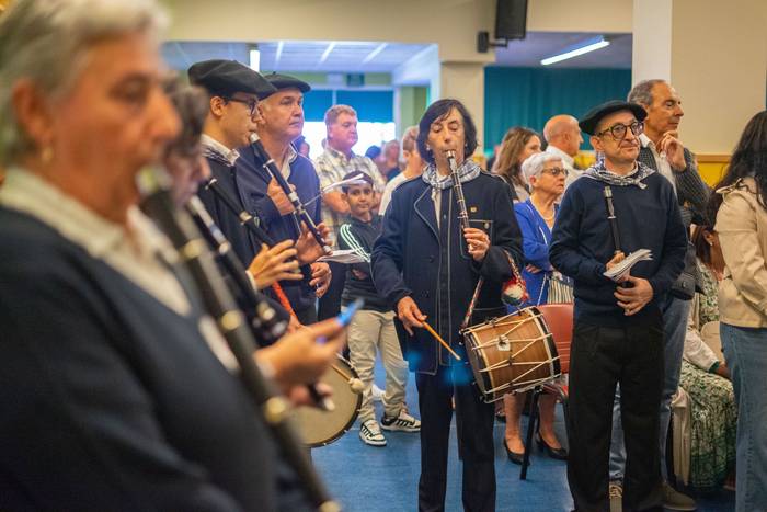 Agur jendetsu eta hunkigarri 3 1759073048806