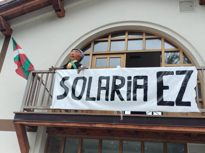 Zuhatzako jaietan ez zuten a 4 1753089460551