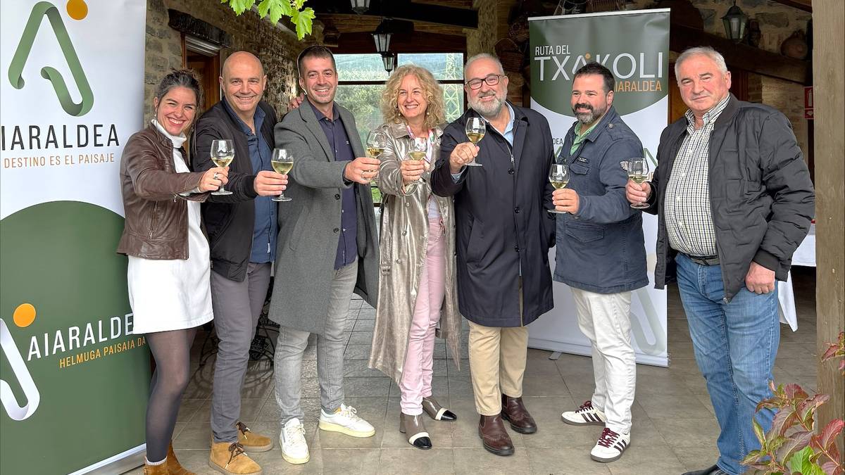 Aiaraldeko Kuadrillak Txakoli Biziren bosgarren edizioa hasiko du Garabilla Landetxean egingo den aurkezpen eta  topa batekin