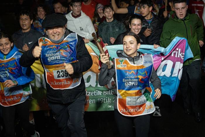 Aldarrikapenez eta pirotekni 56 1774600354672