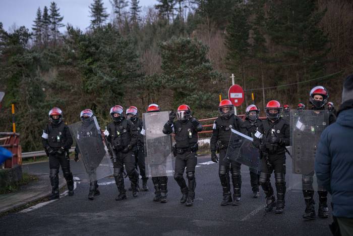 Piketeak, Ertzaintza eta esk 25 1770667629784