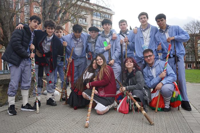 Amurrioko kintoek senideekin 43 1770387120306