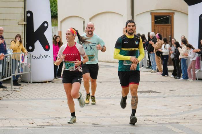 Hirurehundik gora korrikalar 51 1761471919960