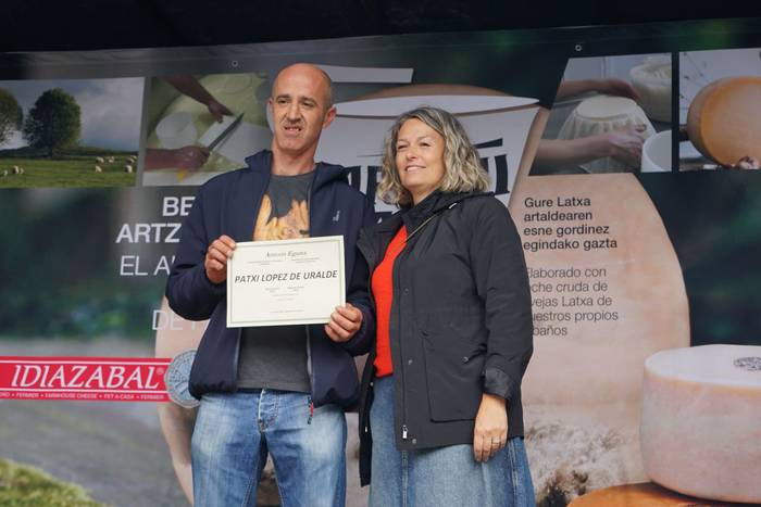 Yolanda Elosegui, Maria Ange 38 1758471102749