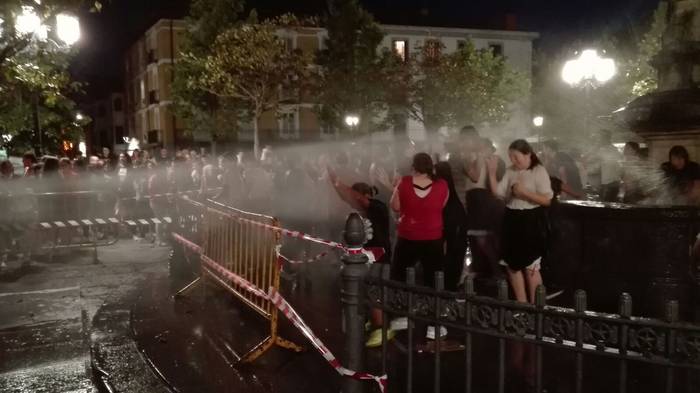 Jendetza eta giro ona nagusi 123 1494849918403