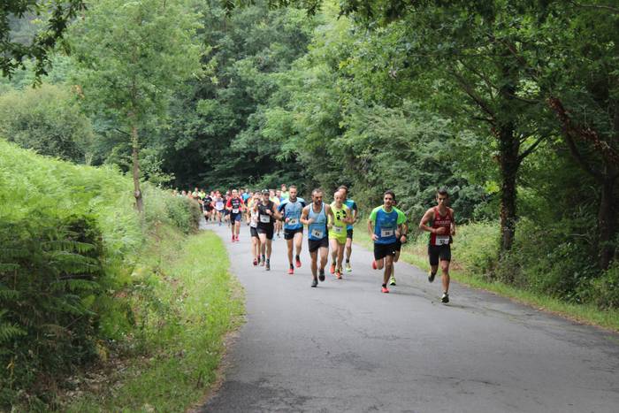 Auzoko mendiak zeharkatu zit 3 1498470613945