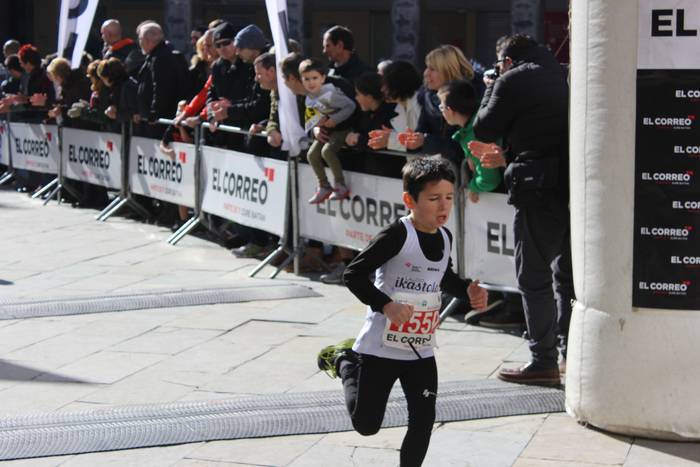 300 korrikalari baino gehiag 158 1517151099948