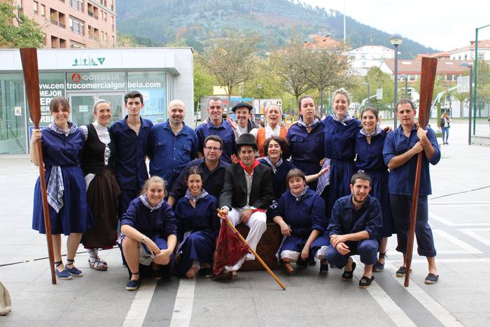 Errefuxiatuen aldeko jaia