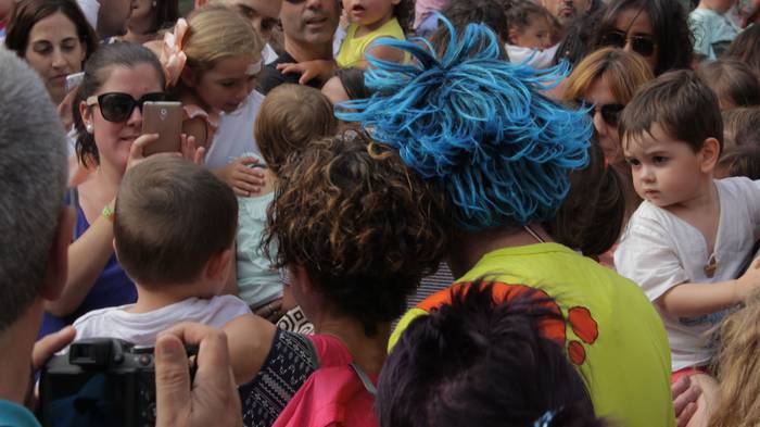 Ilusioa eta muxuak banatu di 17 1499276862451