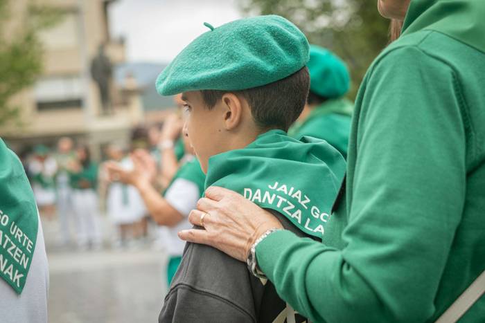 Dantza Lagunak kuadrillaren  18 1776520612450