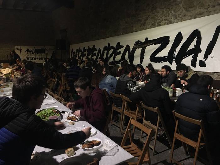 Suaren inguruan plazaratu di 14 1521387773109