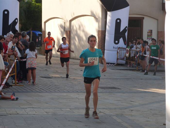 Haur zein helduek izan zuten 296 1538429625115