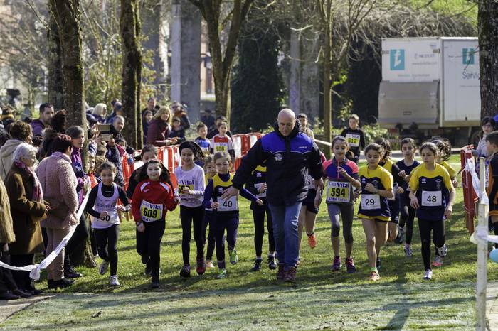 Umeek eta gurasoek bete zute 100 1519653228654