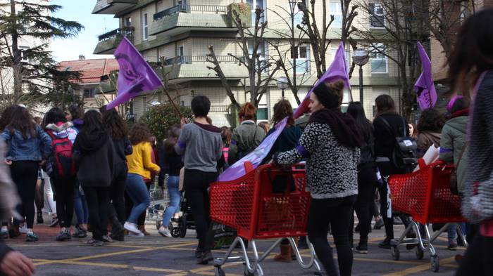 Greba feministaren goizeko t 113 1520519398408