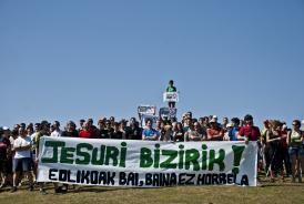 "Aiaraldean bizi nahi dugu" koordinakunde eratu berriak manifestua aurkeztu du
