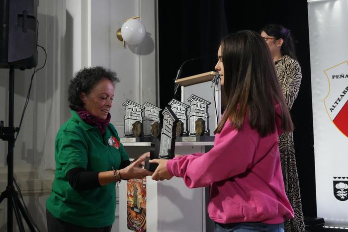 Gainezka egon da Kasinoa Alt 7 1765745390272