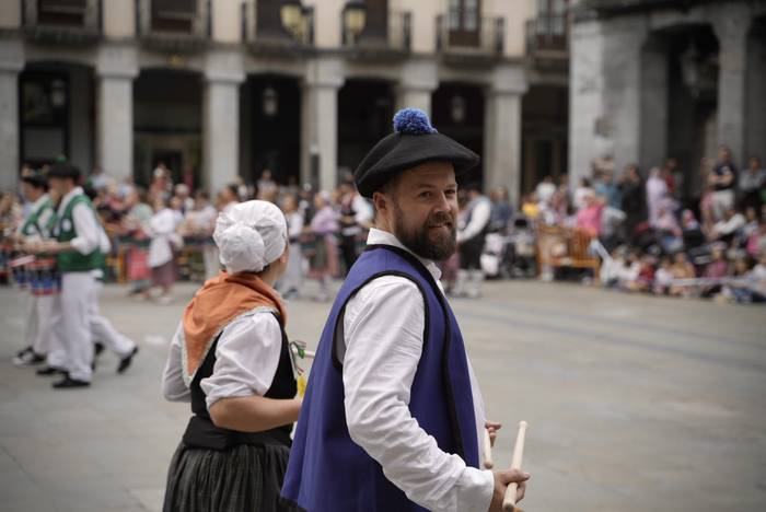 Hezkuntza komunitateak eman  23 1777063529942