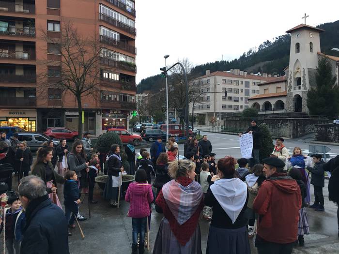 Agate Deunaren bezpera Aretan