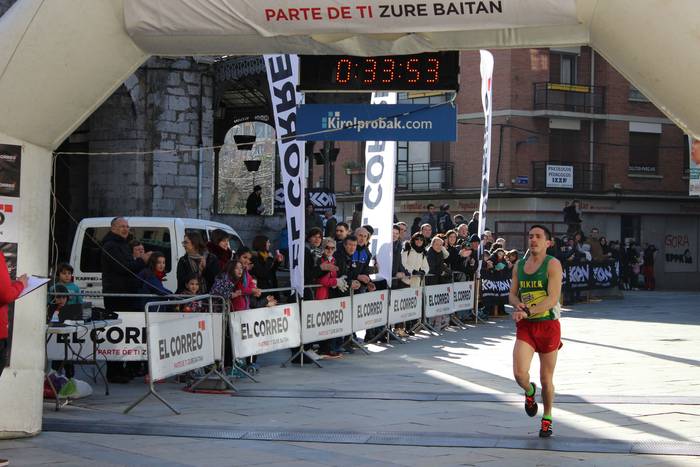 300 korrikalari baino gehiag 46 1517150080456