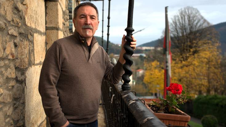 “Bi urteko gabeziaren ostean, idazkari kontu-hartzaile berria urtarrilean lanean hasiko dela aurreikusten dugu”