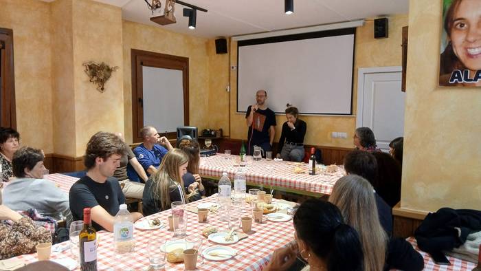 Gustura geratu ziren larunba 10 1762788952781