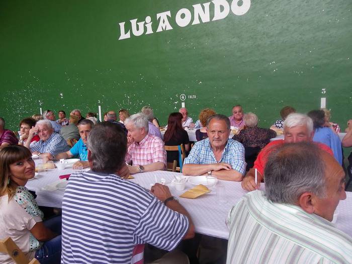 Luiaondoko jaien lehenengo txanpa hastear dago, Andra Mari Magdalena