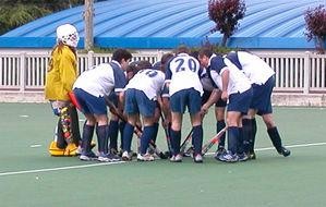 Pasa den larunbatean hasi zen Gardean Hockey Eskola
