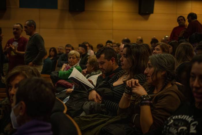 Otsoa hizpide, jendetza elka 9 1765570263309