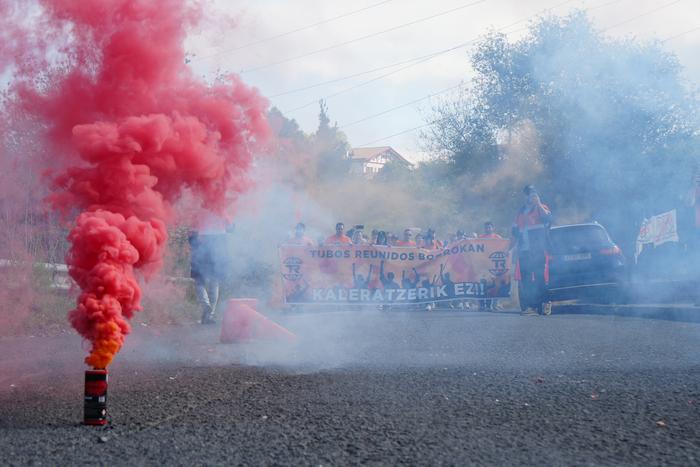 Maderas de Llodio eta Tubos  12 1776336666351