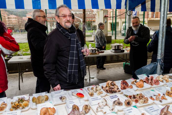 Gabonetako elkartasun azokak 44 1513600072881