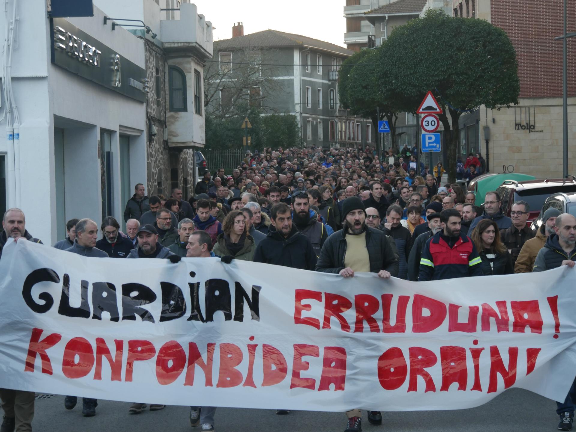 Glavistaren eta Aiaraldearen etorkizunaren alde, borrokak aurrera jarraitzen du