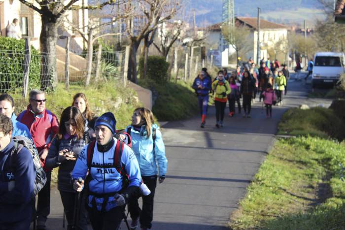 400 lagunen laguntzaz Babio  13 1514122720550