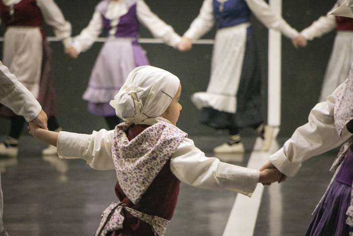 Ubixeta dantza taldeak dantz 15 1766416392891