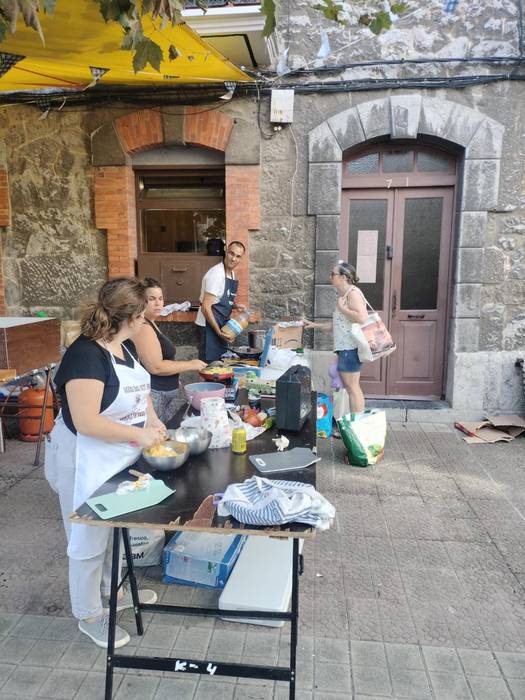 Bi eguneko festa egin dute A 2 1758574675263