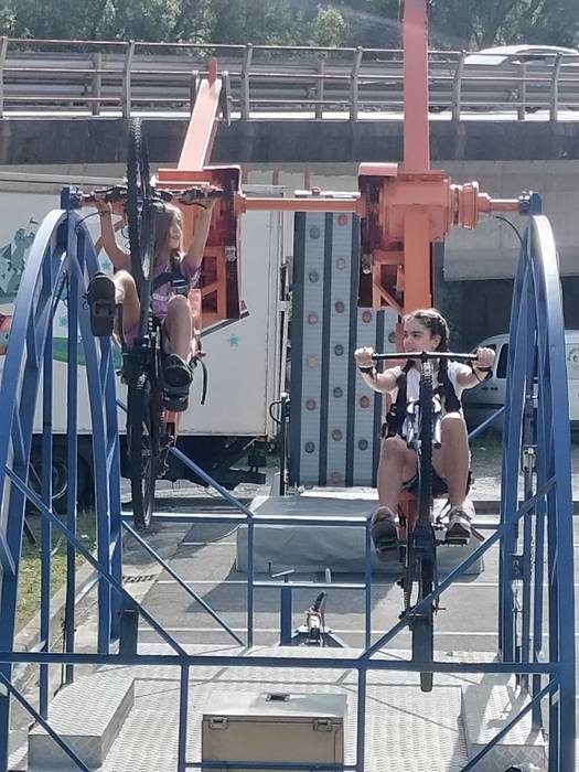 Bi eguneko festa egin dute A 8 1758574689683