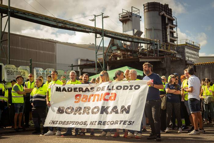 Elkarretaratze batekin salat 3 1758023096484