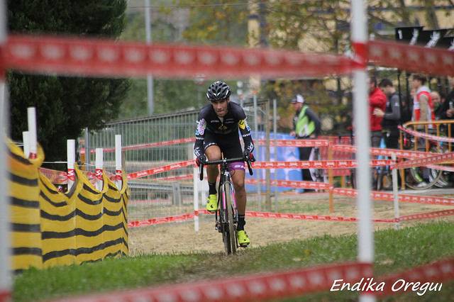 Nazioarteko Ziklokrosean esk 90 1509385549641