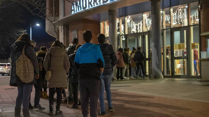 Ikuskizunez beteta dator urtarrila Amurrio Antzokian