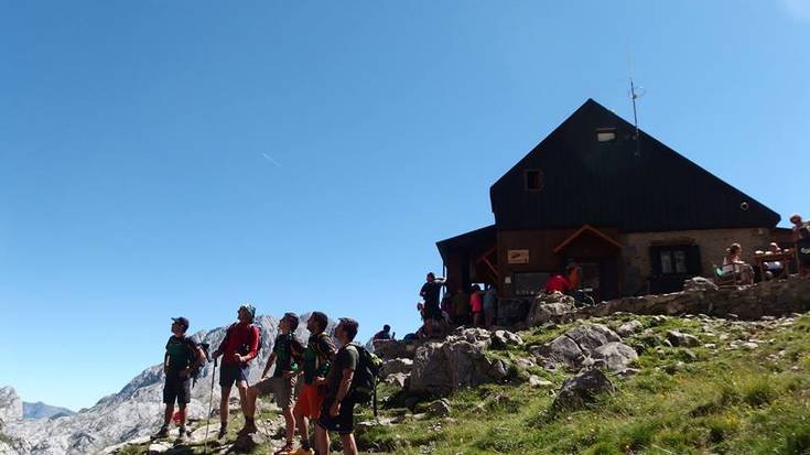  Ganzorrotz Mendi Taldeak Picos de Europan igaro du asteburua