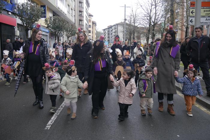 Amaurreko ikasleek kolorezta 1 1770988323042