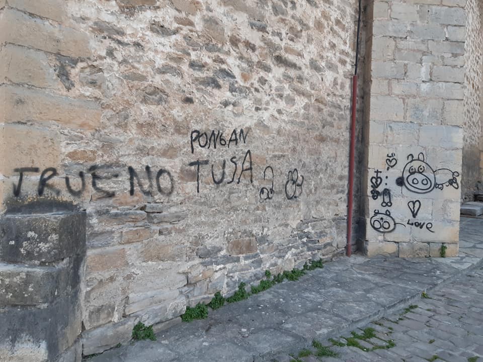 Artziniegako gazteen gurasoekin bilduko da udala, egindako “baldarkeriak” aztertzeko