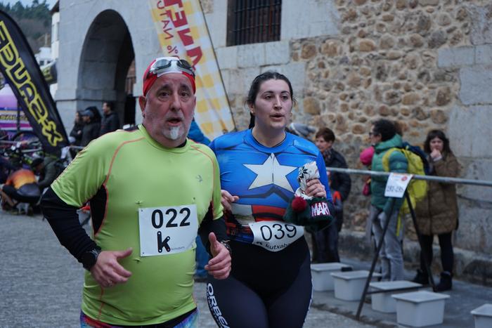 400 kirolarik parte hartu zu 121 1767282891857