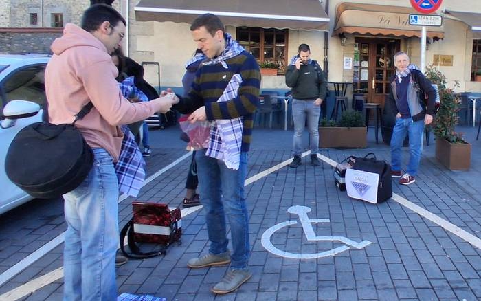 Trikitilari eta panderojole  33 1771782021586