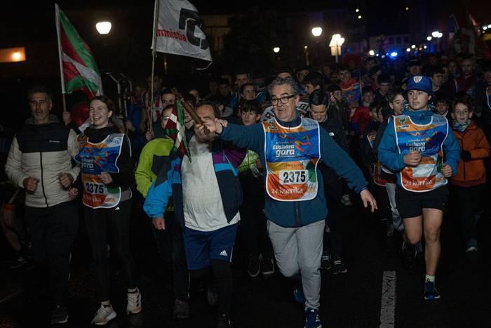 Bederatzi urteren ostean ind 19 1774601020329