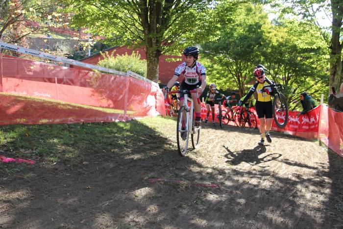 Jendetza erakarri zuen Laudi 74 1572181179448