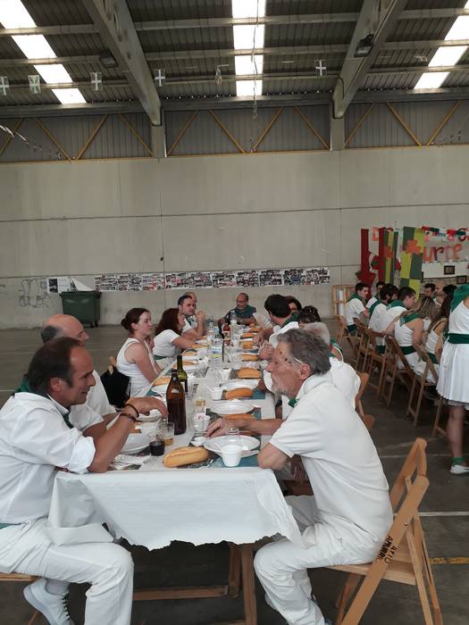 Dantza Lagunak taldeak 51. u 7 1498037447144