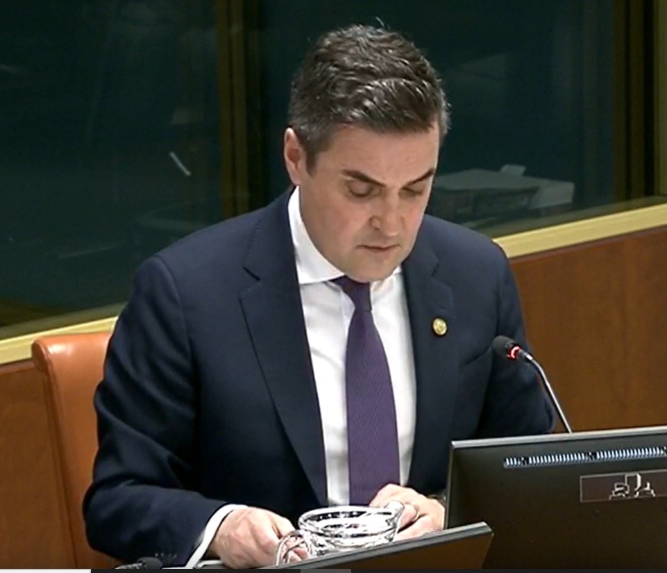 Eusko Jaurlaritza "prest" dago Guardian Llodioren erosketan parte hartzeko
